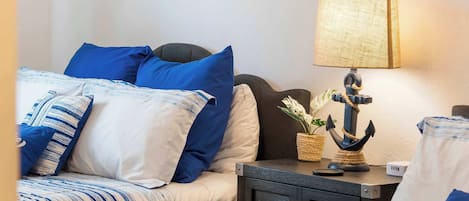 2 bedrooms, individually decorated, individually furnished, free WiFi