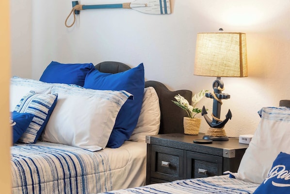 2 bedrooms, individually decorated, individually furnished, free WiFi