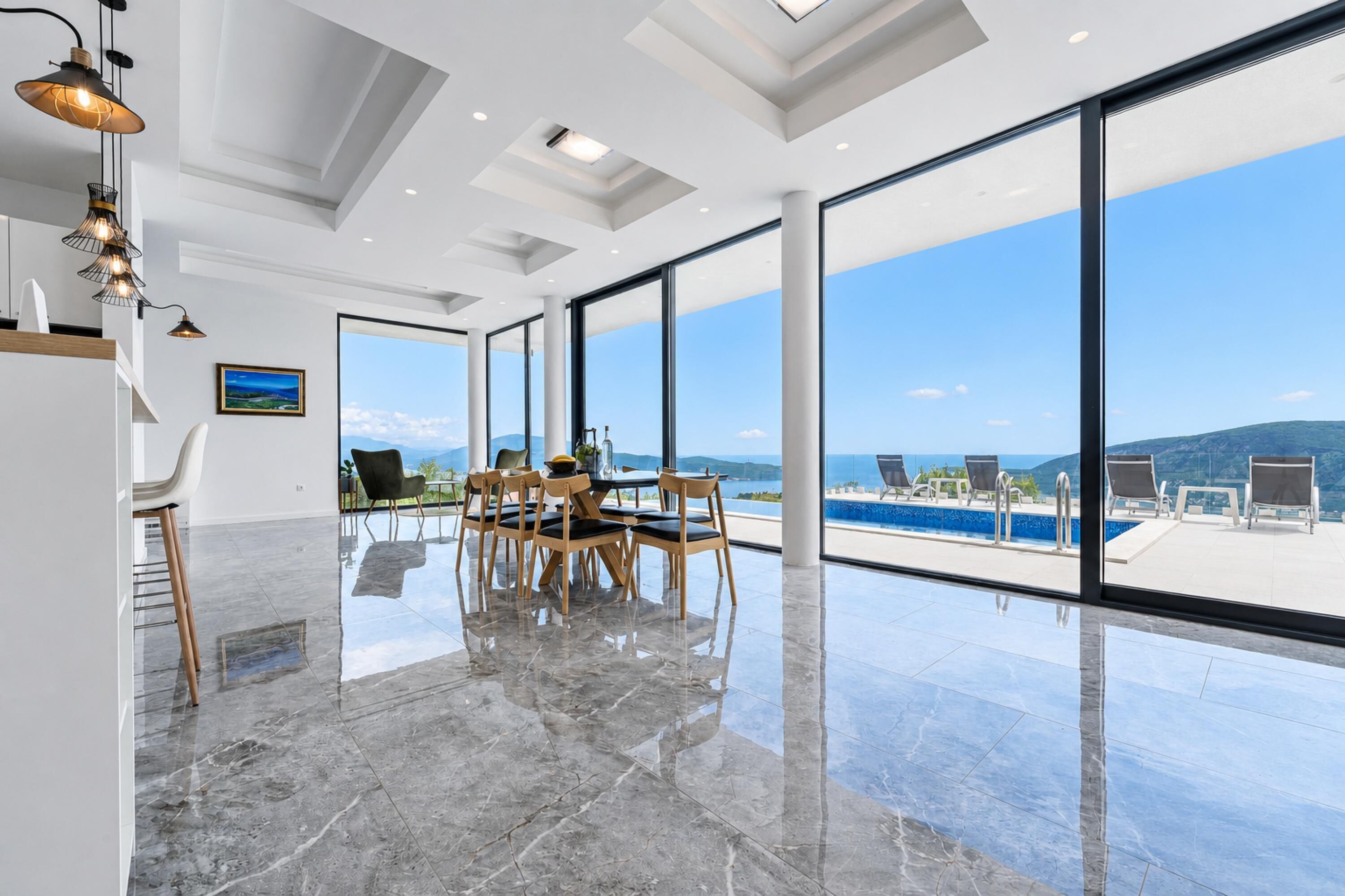 패밀리 빌라, 침실 4개, 발코니, 산비탈 (Pool Villa Luxoria Trebesin) | 다이닝