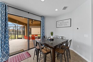 House, Multiple Beds, Private Pool, Pool View | Private kitchen | Fridge, microwave, oven, stovetop