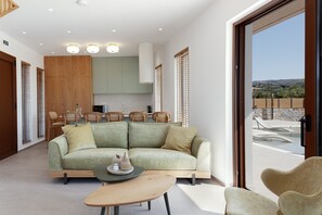 Smart-TV, videospill og stereoanlegg