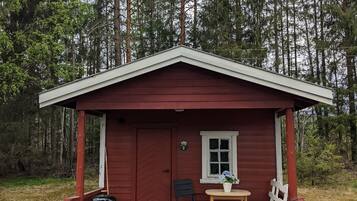 Standard Quadruple Room | Front of property