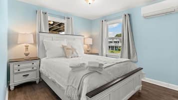 1 habitación, tabla de planchar con plancha, wifi y ropa de cama