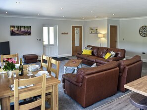 Living area - Grange Garth Cottage (Naburn, near York)