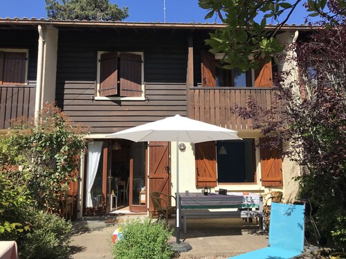 CAPBRETON - charming, quiet house