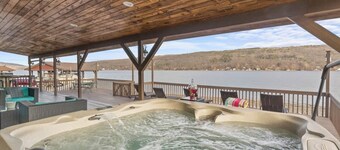 Lake Therapy On Keuka | Lakefront | FLX | Hot Tub