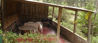 Swiss Chalet With Private Kitchen Near Lima