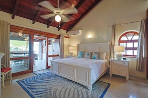 2 bedrooms, in-room safe, iron/ironing board, free WiFi