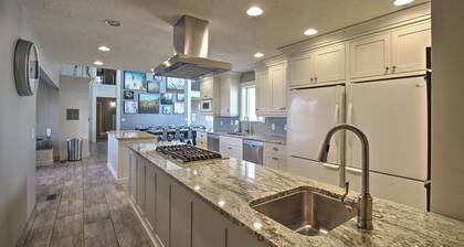 Modern Huge Home! 11,500 sq. ft! Family Reunions or Big Group! Perfect Location