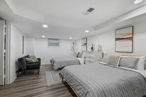 6 Schlafzimmer, Schreibtisch, Bügeleisen/Bügelbrett, kostenloses WLAN