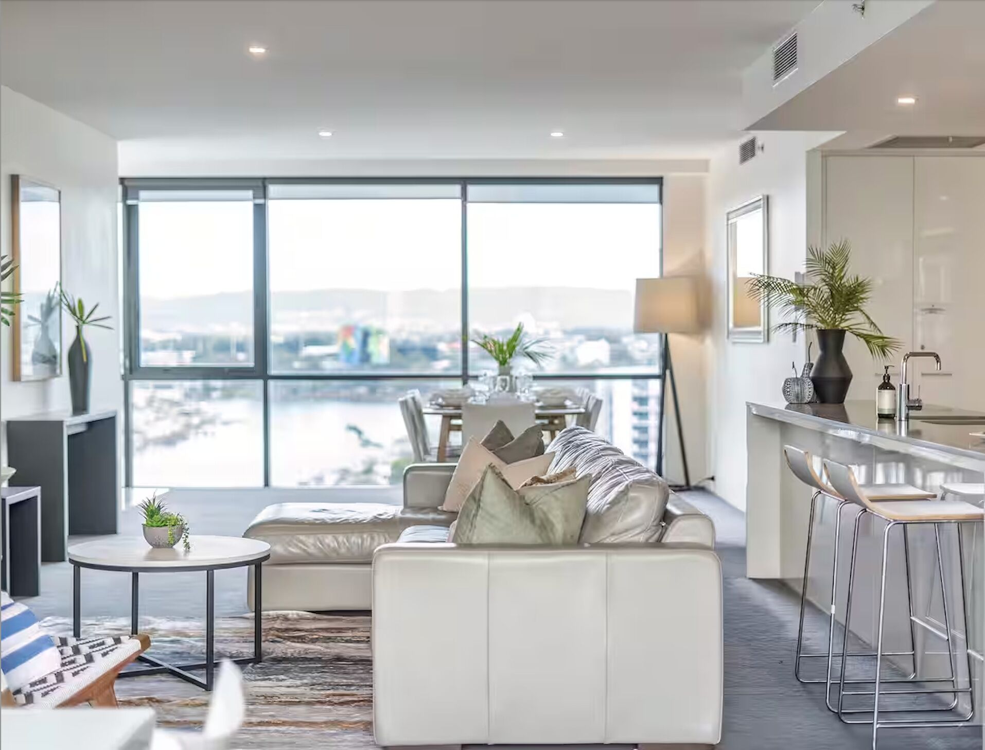 TV connectée, jeux vidéo