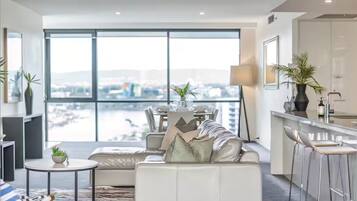 TV connectée, jeux vidéo