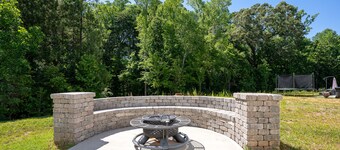 Stunning 5 BD Home away from Home! 15 min to uptown