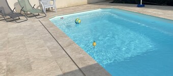 Comfortable studio 5 min from the beach + pool access