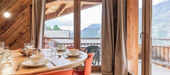 Apartment with magnificent view in Le Hameau des Airelles