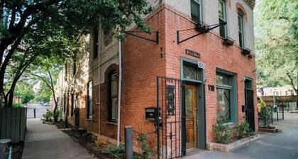 Miners Bend! Historic Locale Scenic Private Deck