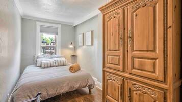 2 bedrooms, iron/ironing board, travel crib, WiFi