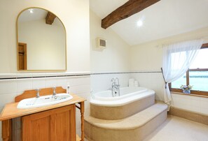 บ้านพักพรีเมียม, ห้องน้ำส่วนตัว, วิวสวน (Manor House Farm) | ห้องน้ำ