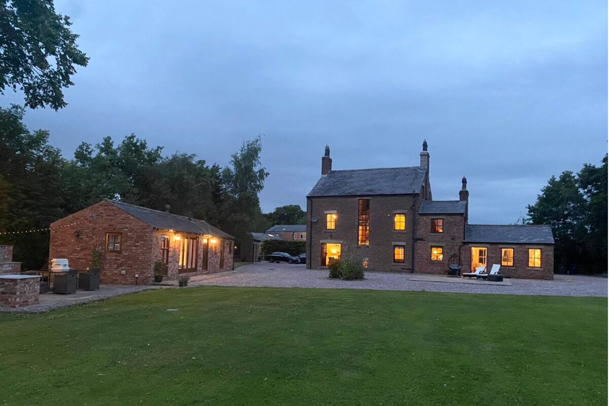 Casa Premium, baño privado, vista al jardín (Manor House Farm) | Exterior