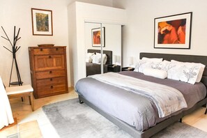 3 bedrooms, iron/ironing board, free WiFi