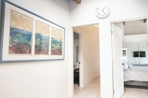 3 habitaciones, tabla de planchar con plancha y wifi gratis