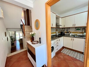 Fridge, microwave, oven, dishwasher - CASA D`SUL by HOMING (Tavira)