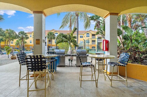 Beachway One Bedroom Paradise: Your Tranquil