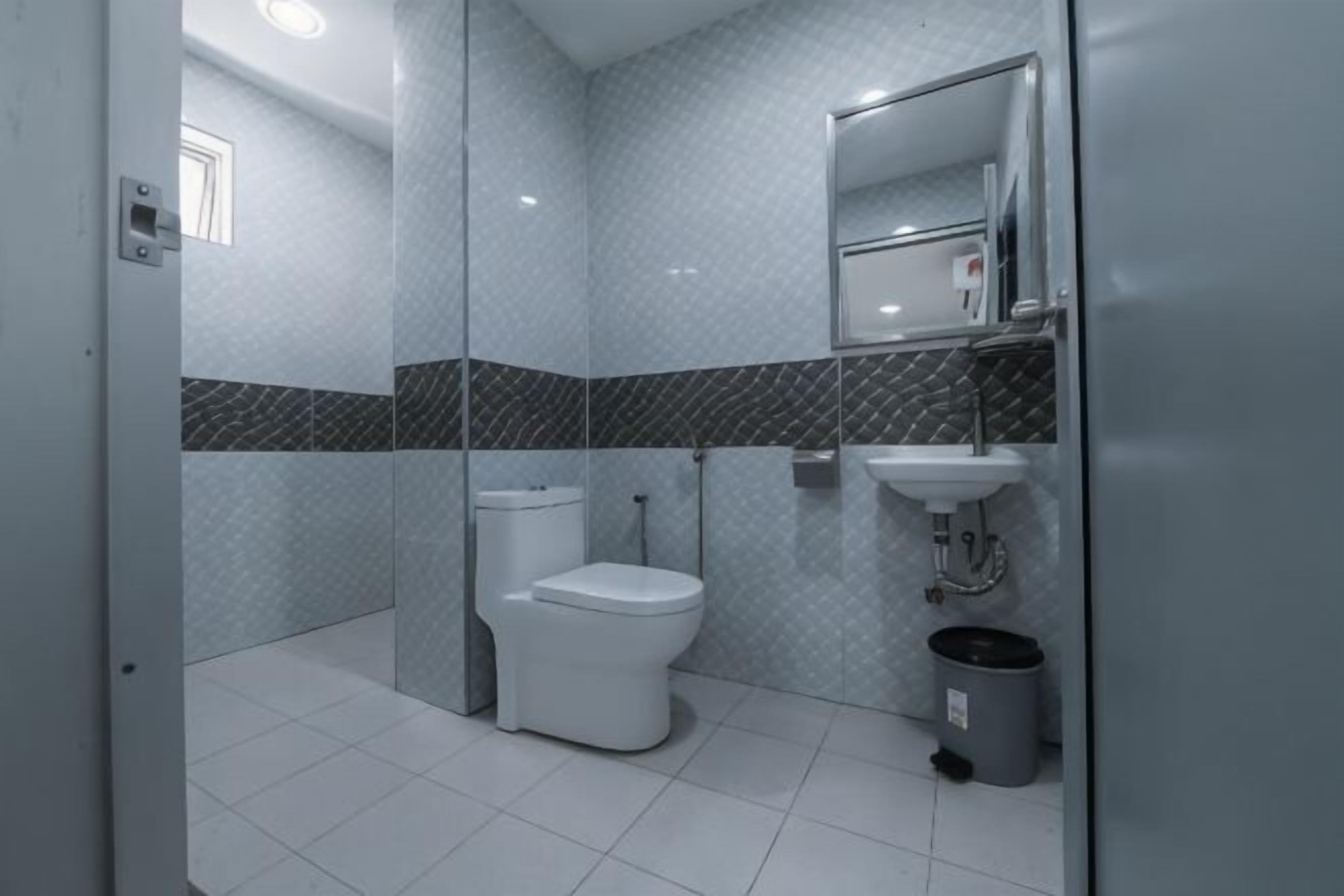 Salle de bain | Douche, articles de toilette (gratuits), serviettes fournies