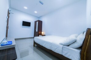 Desk, free WiFi, bed sheets - Collection O Sungai Petani Near Central Square Mall Formerly SP Star Hotel (Sungai Petani)