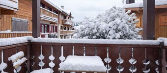 Very Bright Cocoon With Balcony Near The Slopes