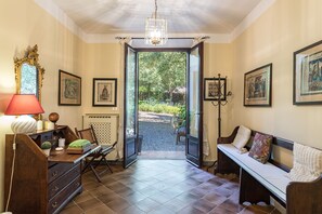 Interior - Villa Rinaldi 6, Emma Villas (Carpineta)