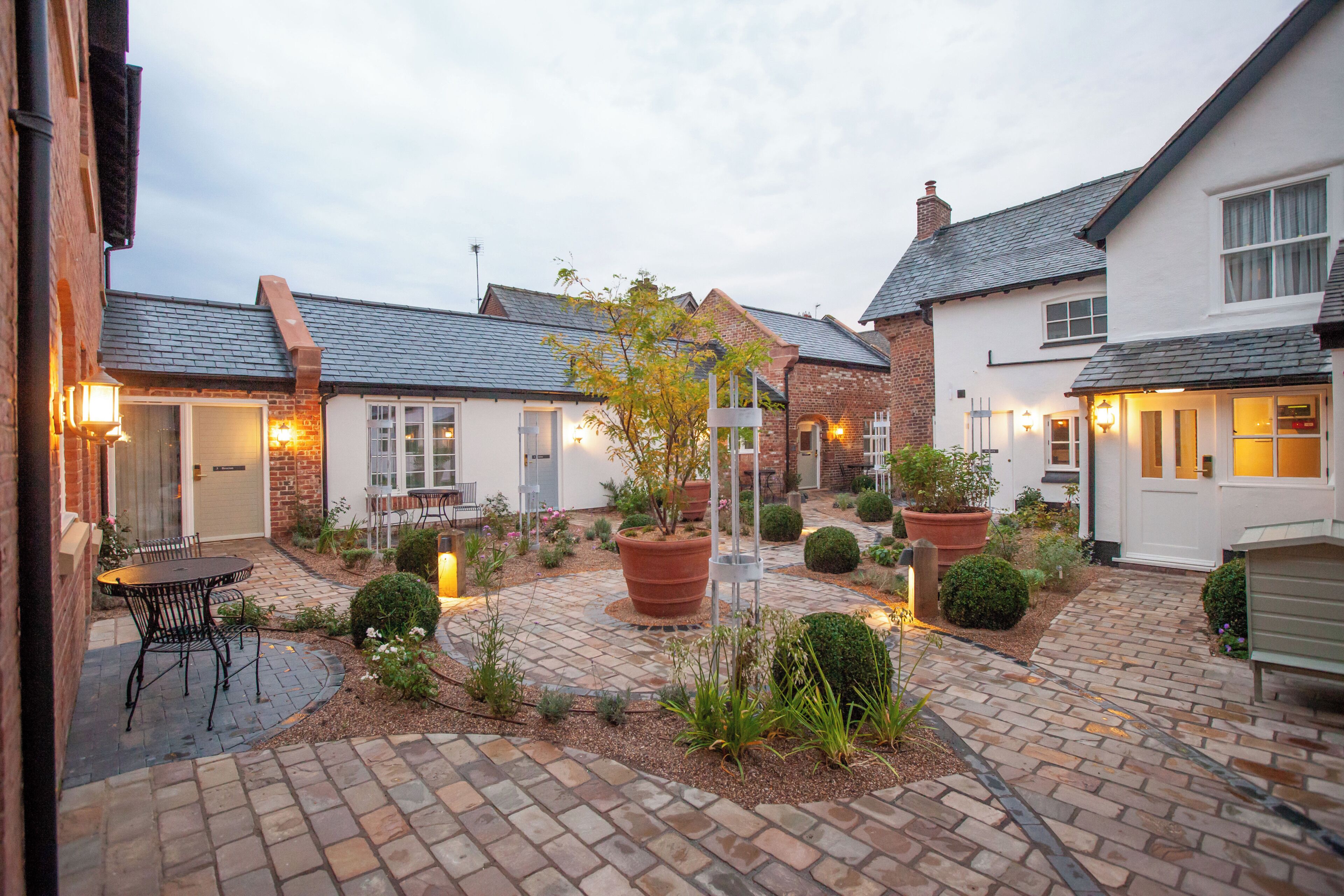 Deluxe Quadruple Room | Terrace/patio