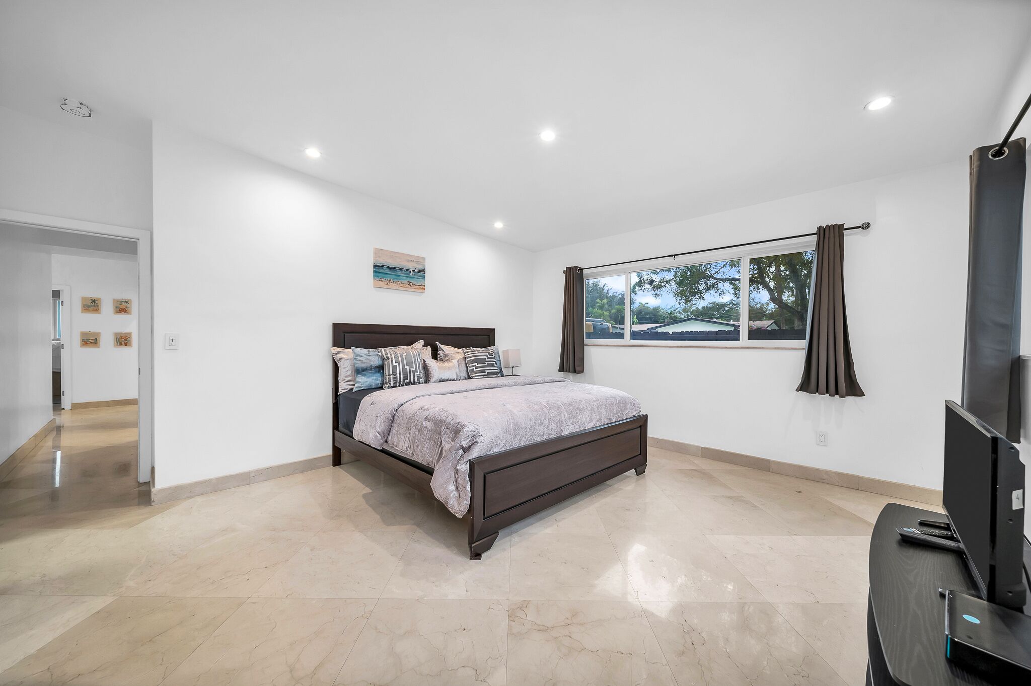 5 多间卧室、隔音、熨斗/熨衣板、旅行婴儿床