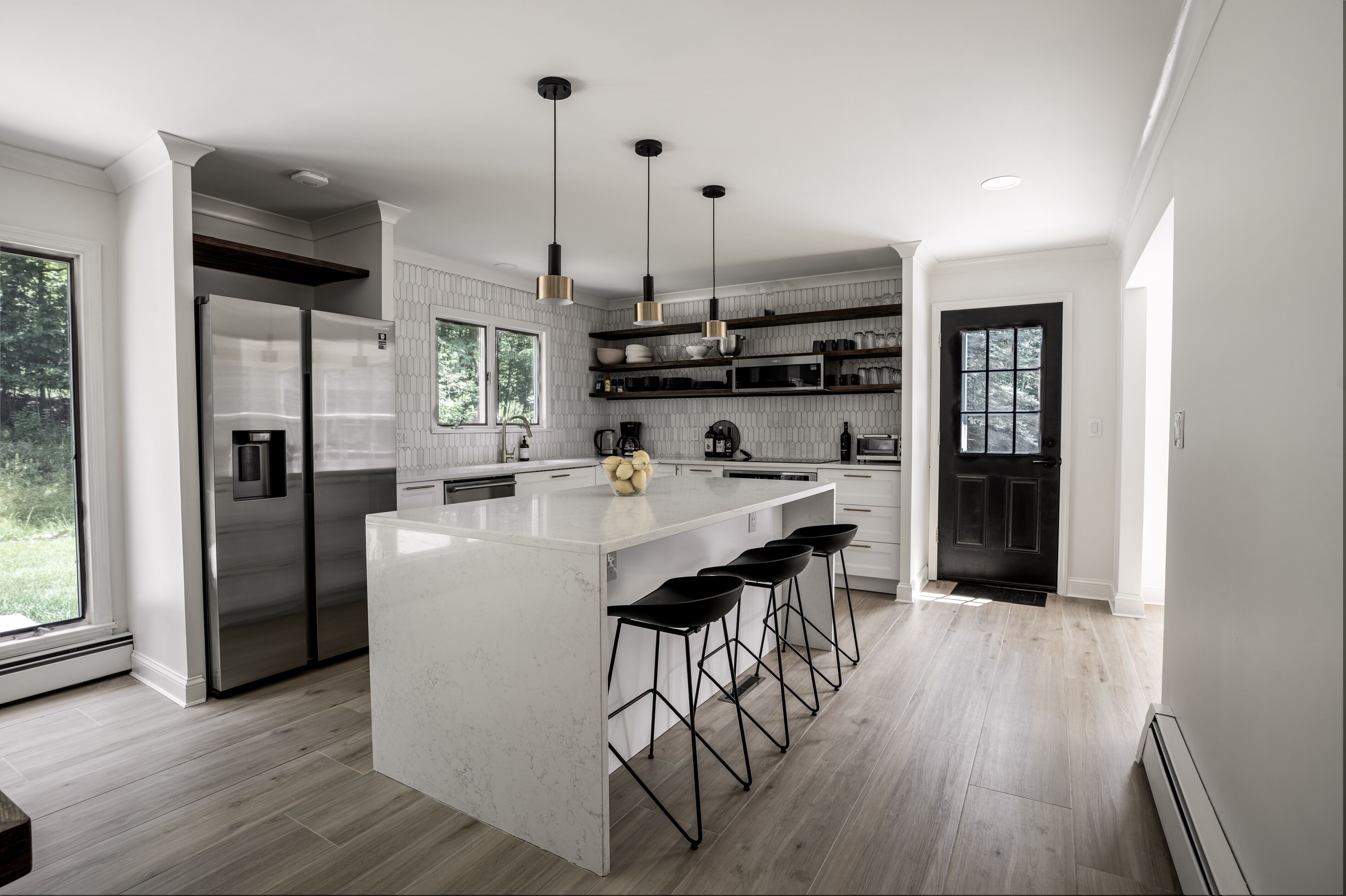 ثلاجة، ميكروويف، فرن، موقد طهي مسطح