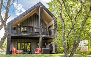 Property grounds - The Experience SÔ Lodge (SHEFFORD)