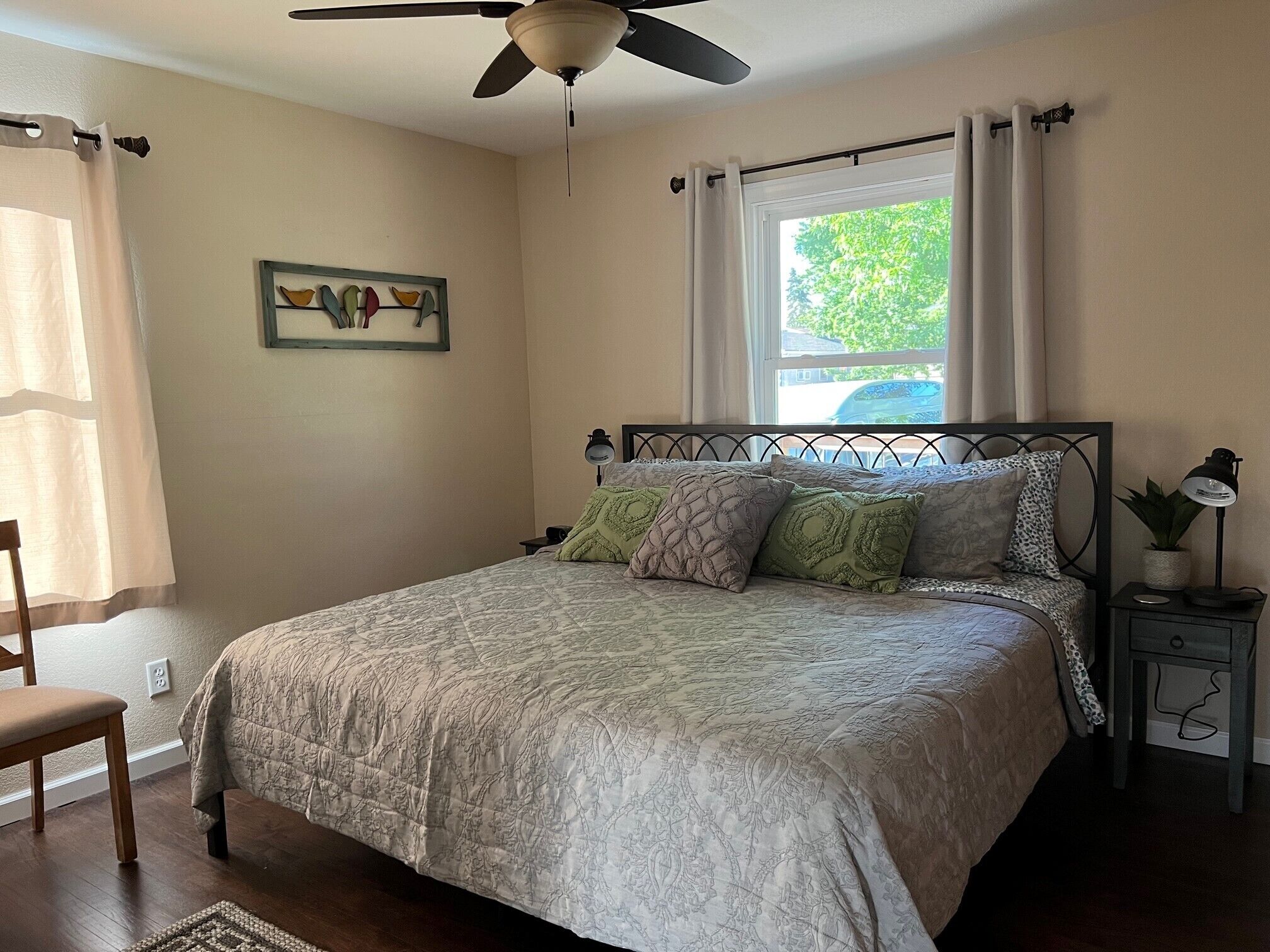 2 habitaciones, wifi gratis y ropa de cama 