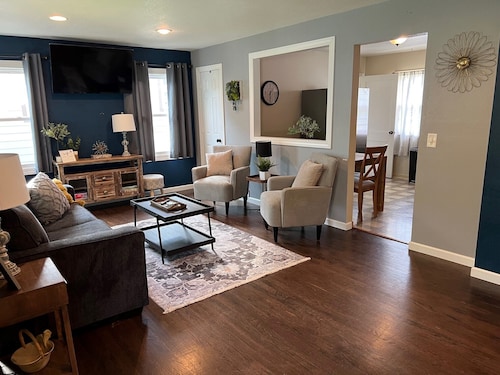 Nicely decorated 2+ BR home in quiet neighborhood