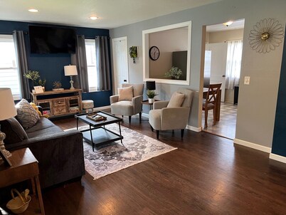 Nicely decorated 2+ BR home in quiet neighborhood