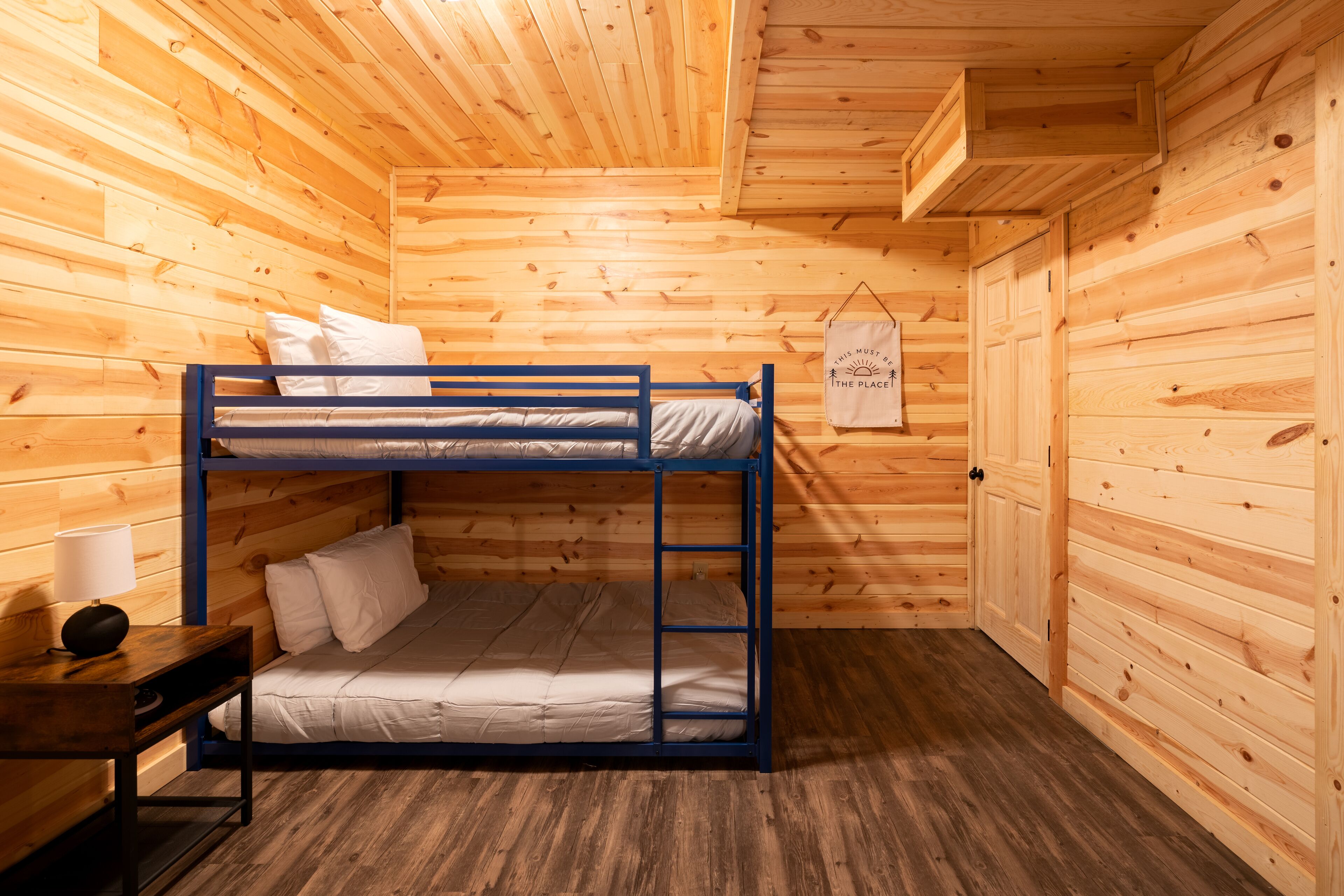 One of two downstairs sleeping bunks (upper bunk has recommended 300 lb limit)