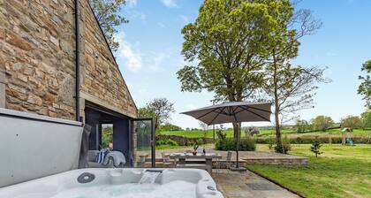 3 bedroom accommodation in Eldroth, near Settle