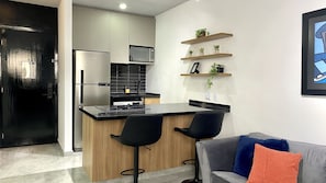 Luxury-Apartment | Eigene Küche | Mini-Kühlschrank, Mikrowelle, Toaster, Kaffeemühle