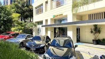 Fachada de la propiedad