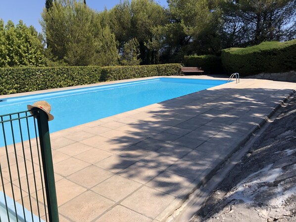Utomhuspool