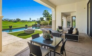 Outdoor dining - Oasis on the golf course with pools and amenities  (La Quinta)