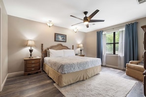 4 habitaciones, decoración personalizada y muebles diferentes 