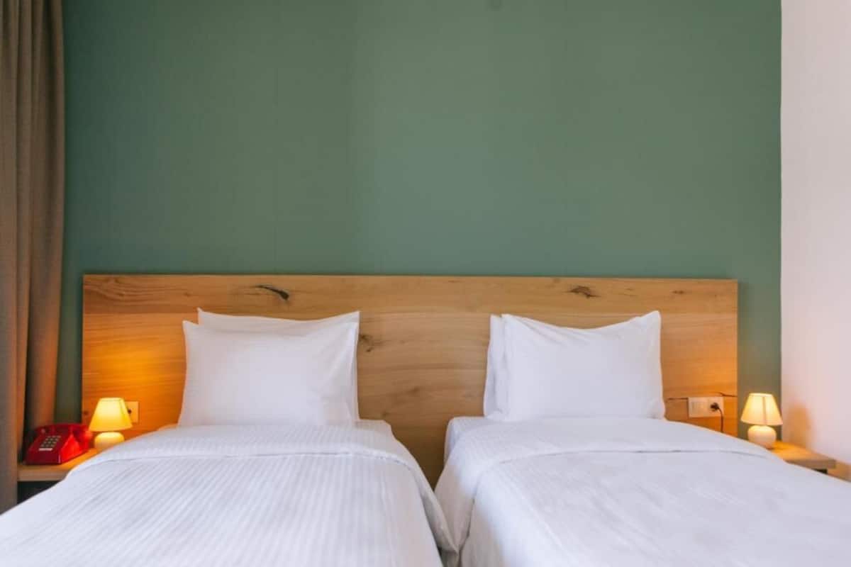 Standard Double Room | Soundproofing, free WiFi, bed sheets