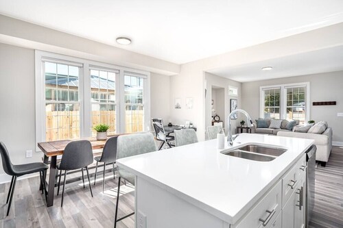 Cozy  Ranch New Build 3 bed 2 bath