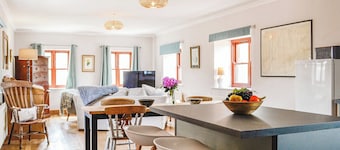 A spacious country cottage the perfect indulgent getaway for two.