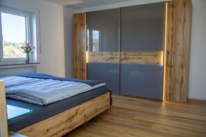 2 Schlafzimmer, WLAN, Bettwäsche