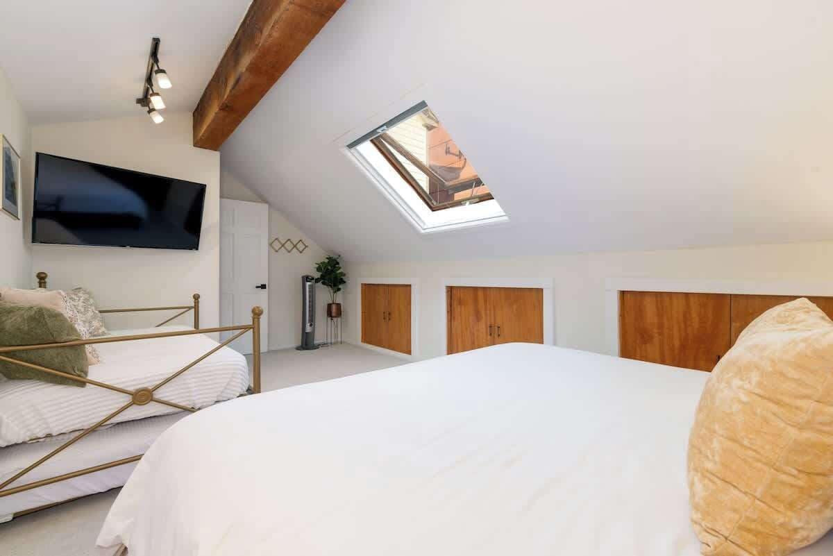 Loft window for cooling.